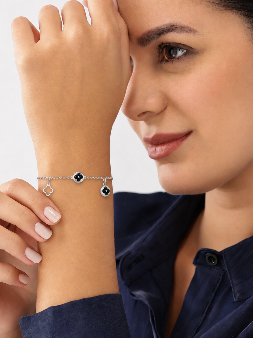 Silver Clover Leaf charm 925 Sterling Silver Bracelet